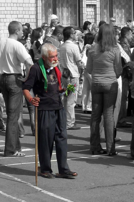 Ein Fremder auf der Feier des Lebens ...