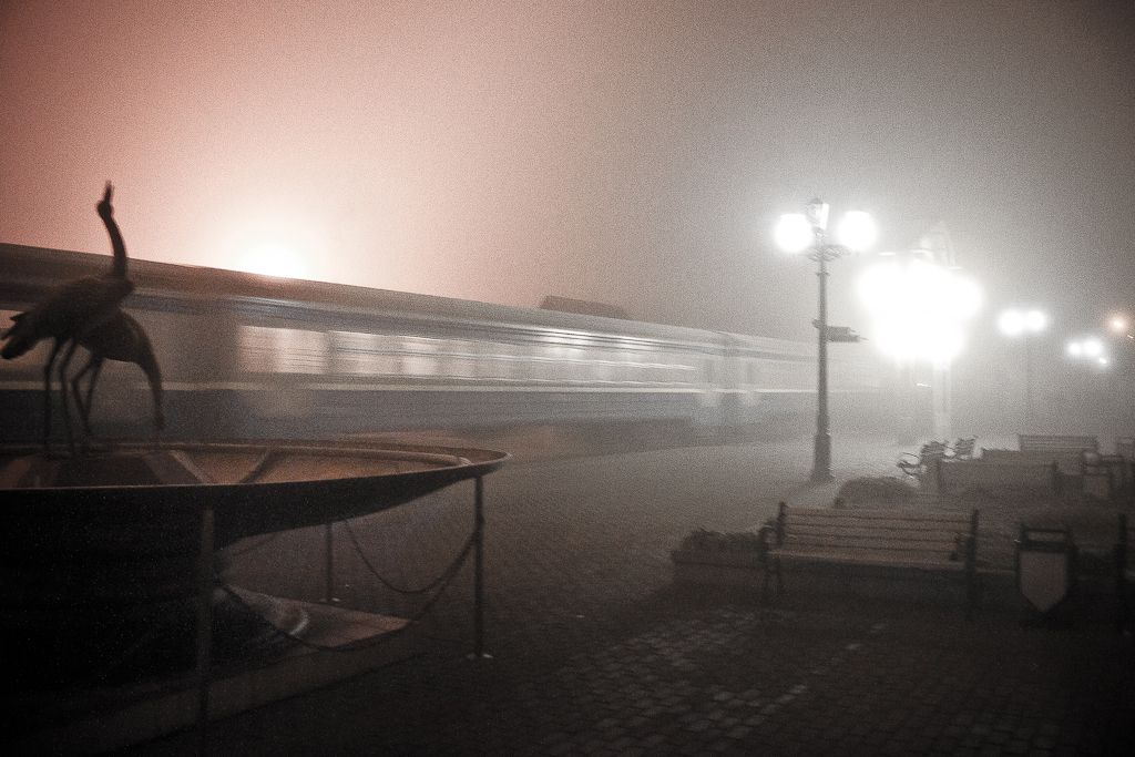 Dezember - Nebel - Morgen - Station