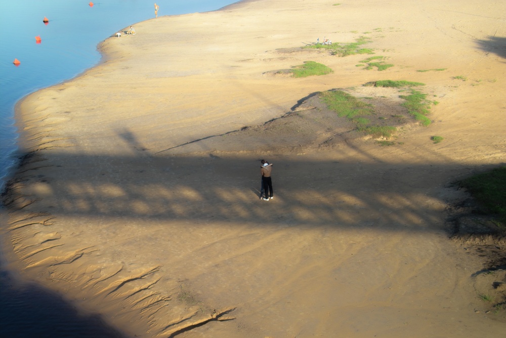 Unter der Brücke ...