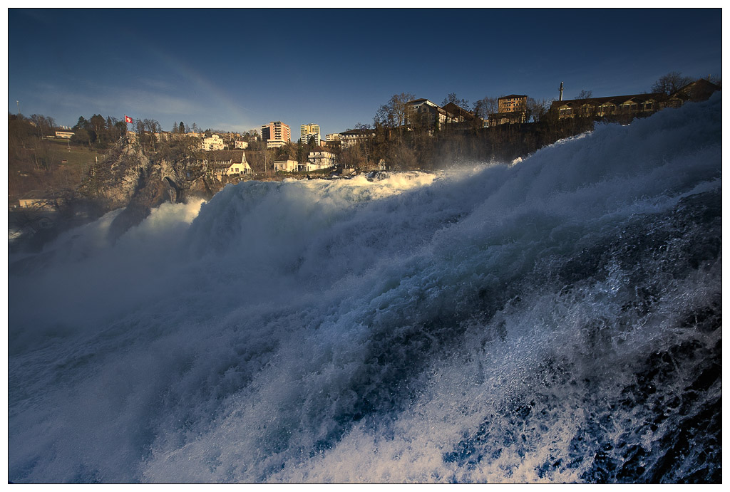 Element .....................