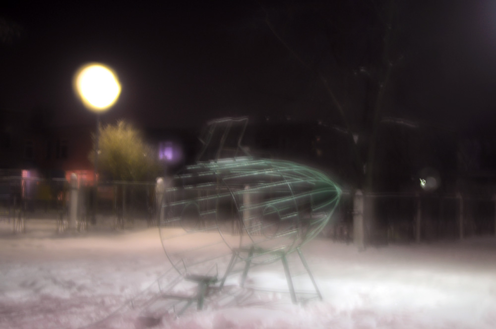 c / o Dornen zu *****