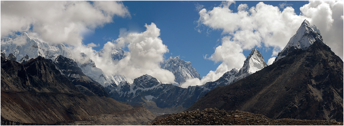 Mount Everest ist fast unsichtbar ...