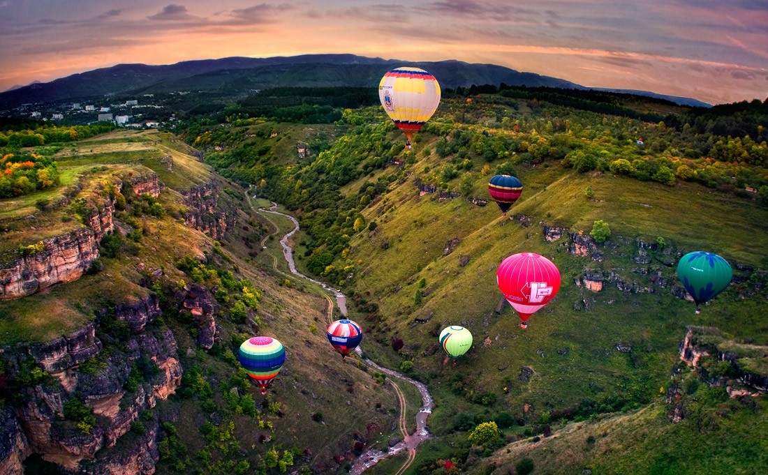Sonnenuntergang über der Schlucht