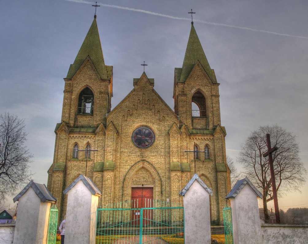 Liebfrauenkirche und St. Ruzhentsovoy. Dominic in Rakov