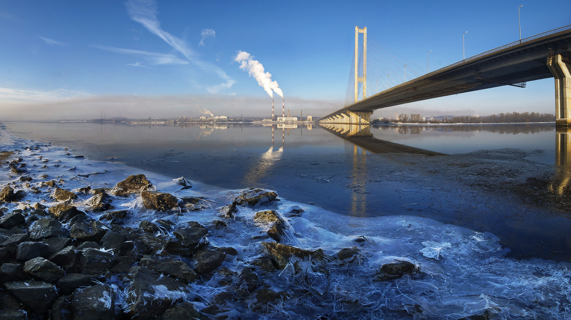 Morgen auf dem Dnjepr ... Southbridge