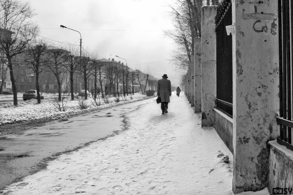 Ein Mann in einem Hut