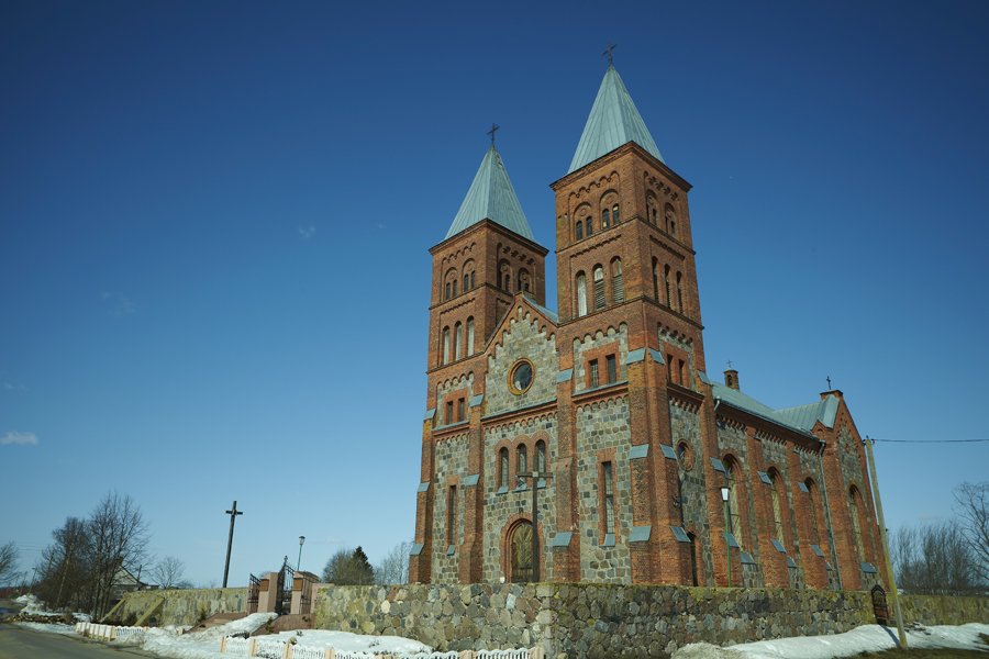 Fronleichnamskirche auf Ikazń