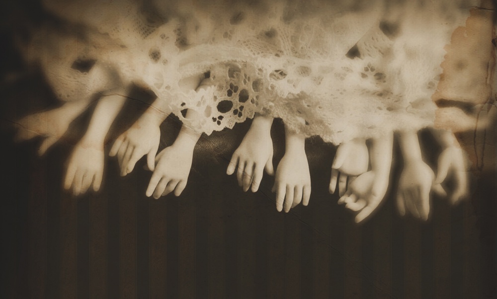 .......................