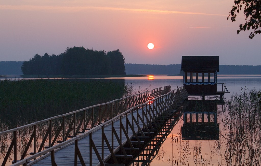 Pavillon an der Küste