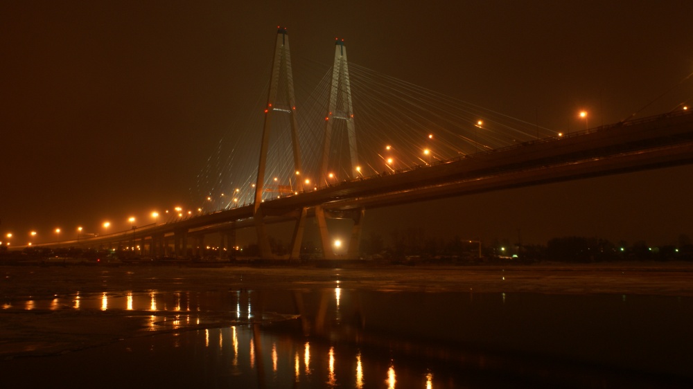 * Abgespannte Bridge *