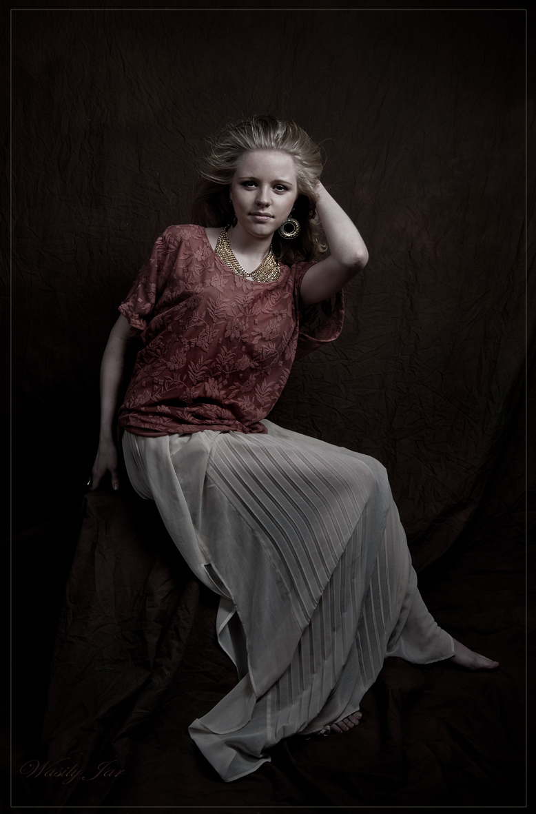 Mädchen mit Ornamenten ..