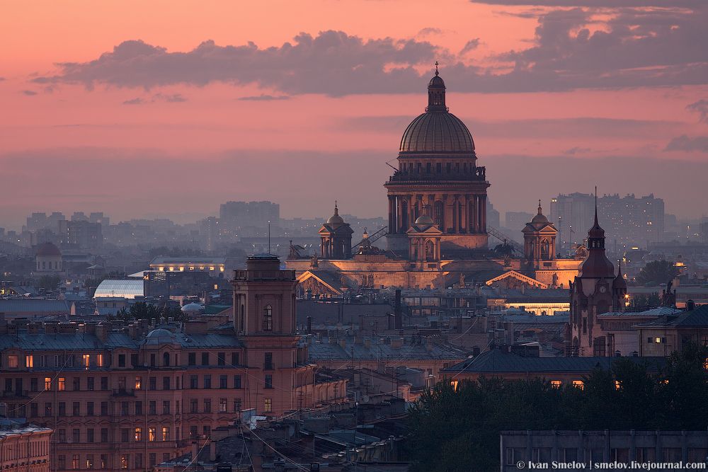 St.Isaak's Cathedral at sunset