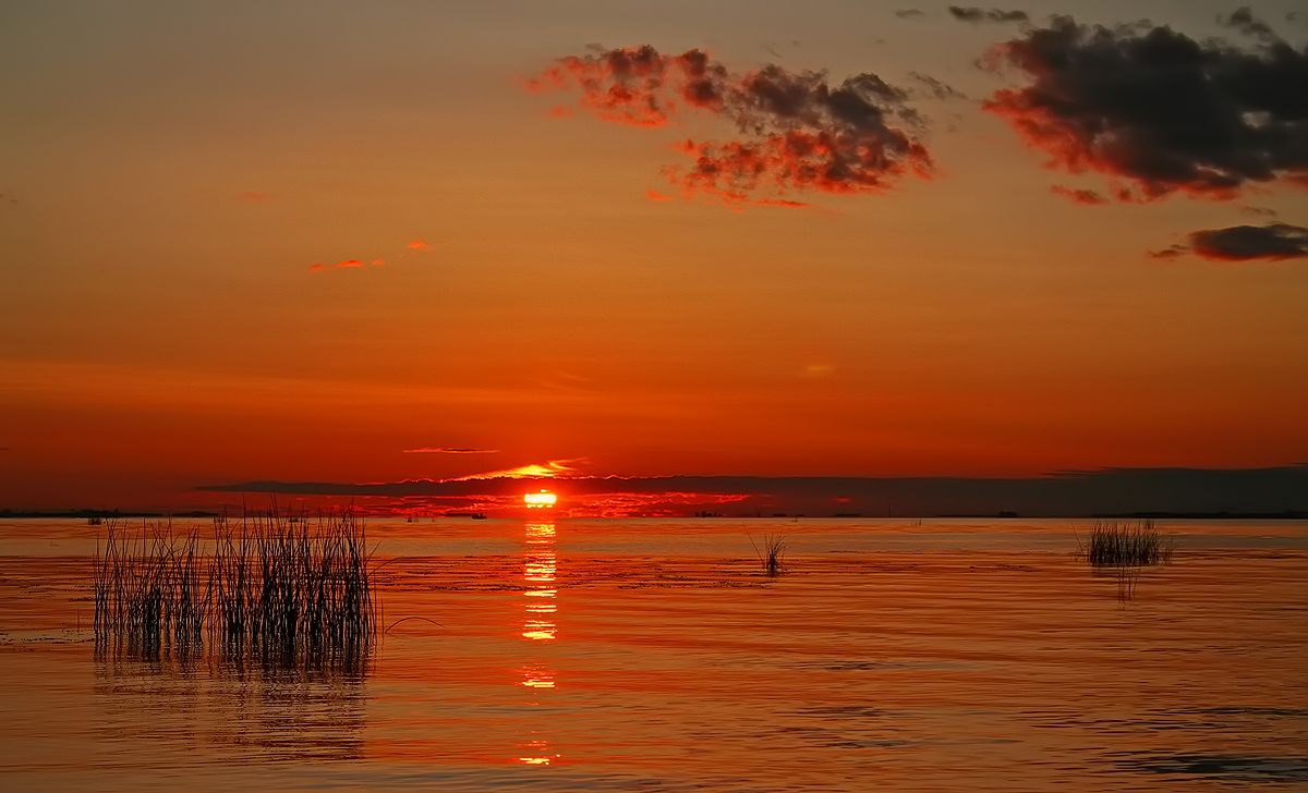 Peterhof Sonnenuntergang ...