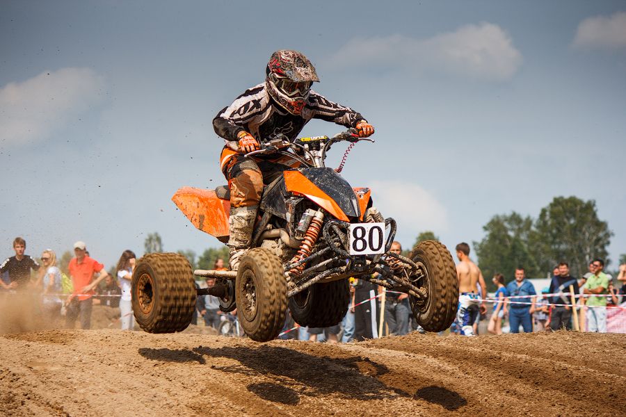 Moto-Cross