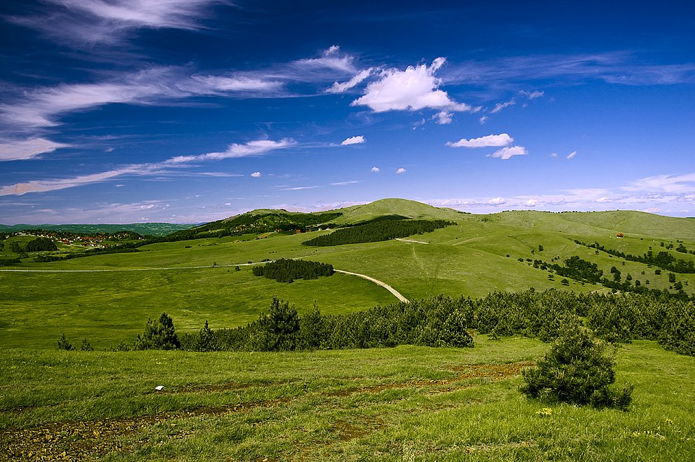 Die Dörfer und Hügel.