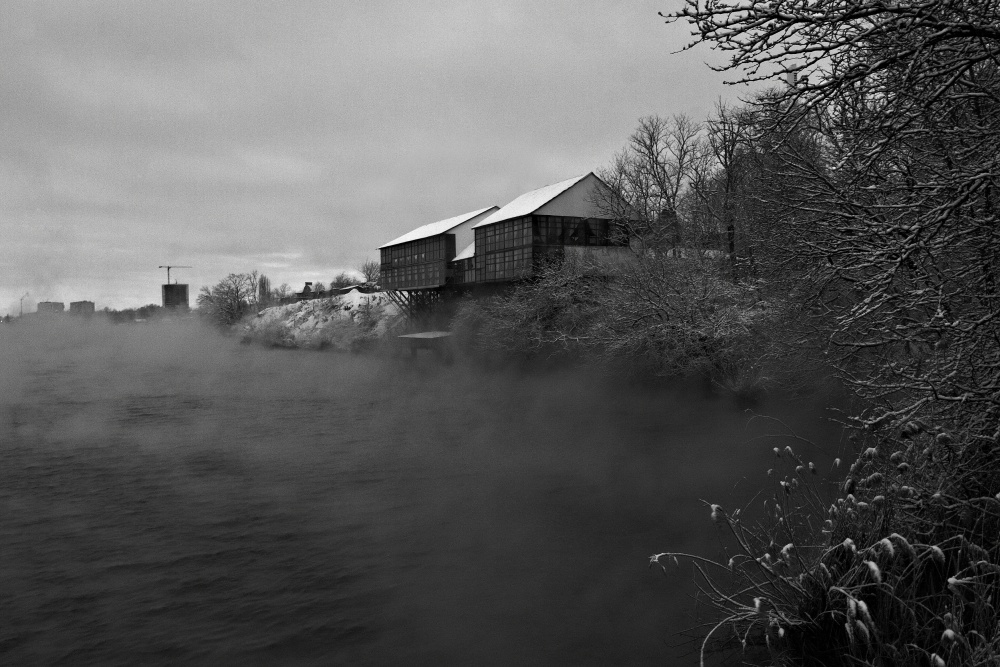 Winter. Blick von der Brücke auf dem Fluss Kuban