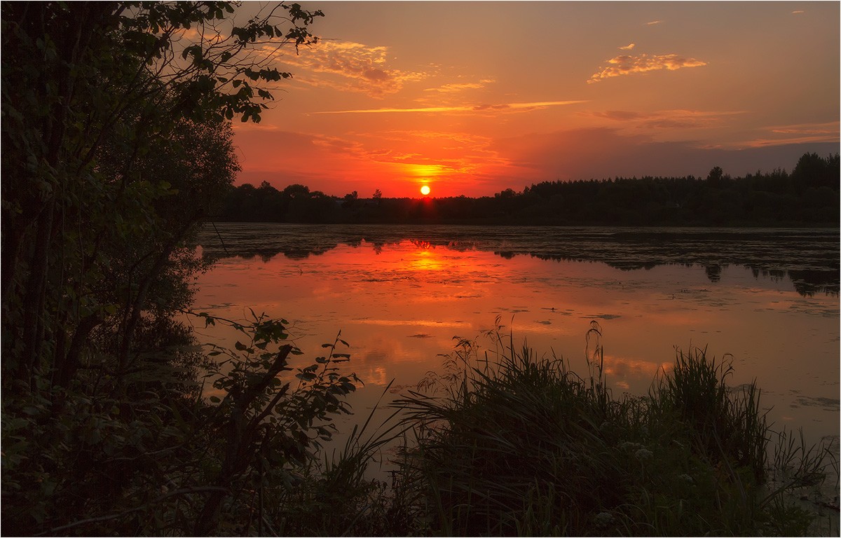 Sonnenuntergang über dem Kühler