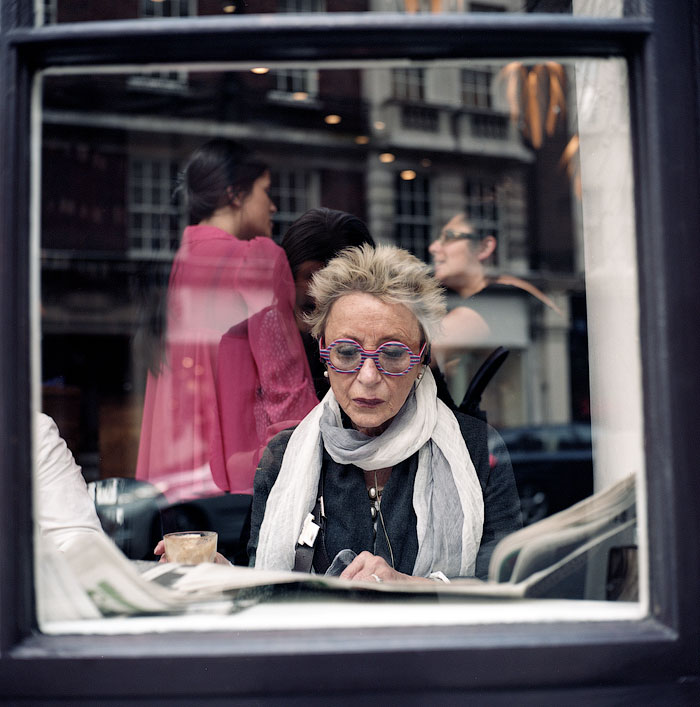 Stranger in einem Cafe in der Marylebone