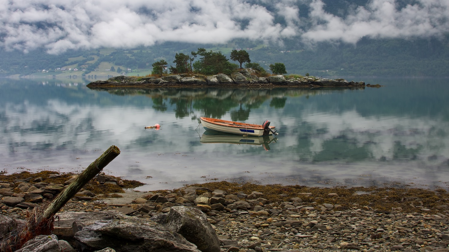Die geheimnisvolle Insel.