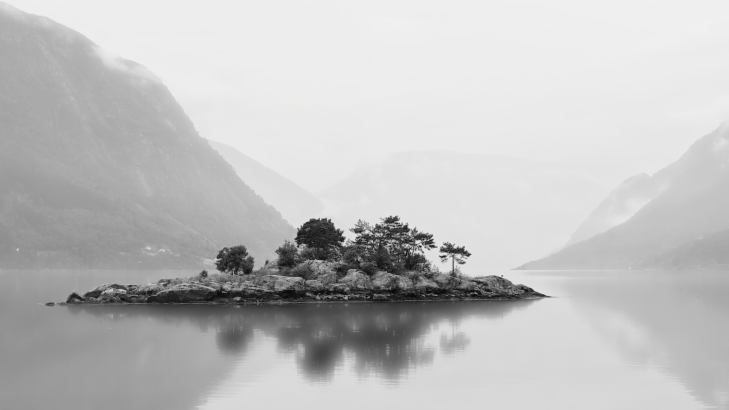 Und unter den Bergen, ist es möglich, eine plötzliche einen Lichtschalter zu finden.
