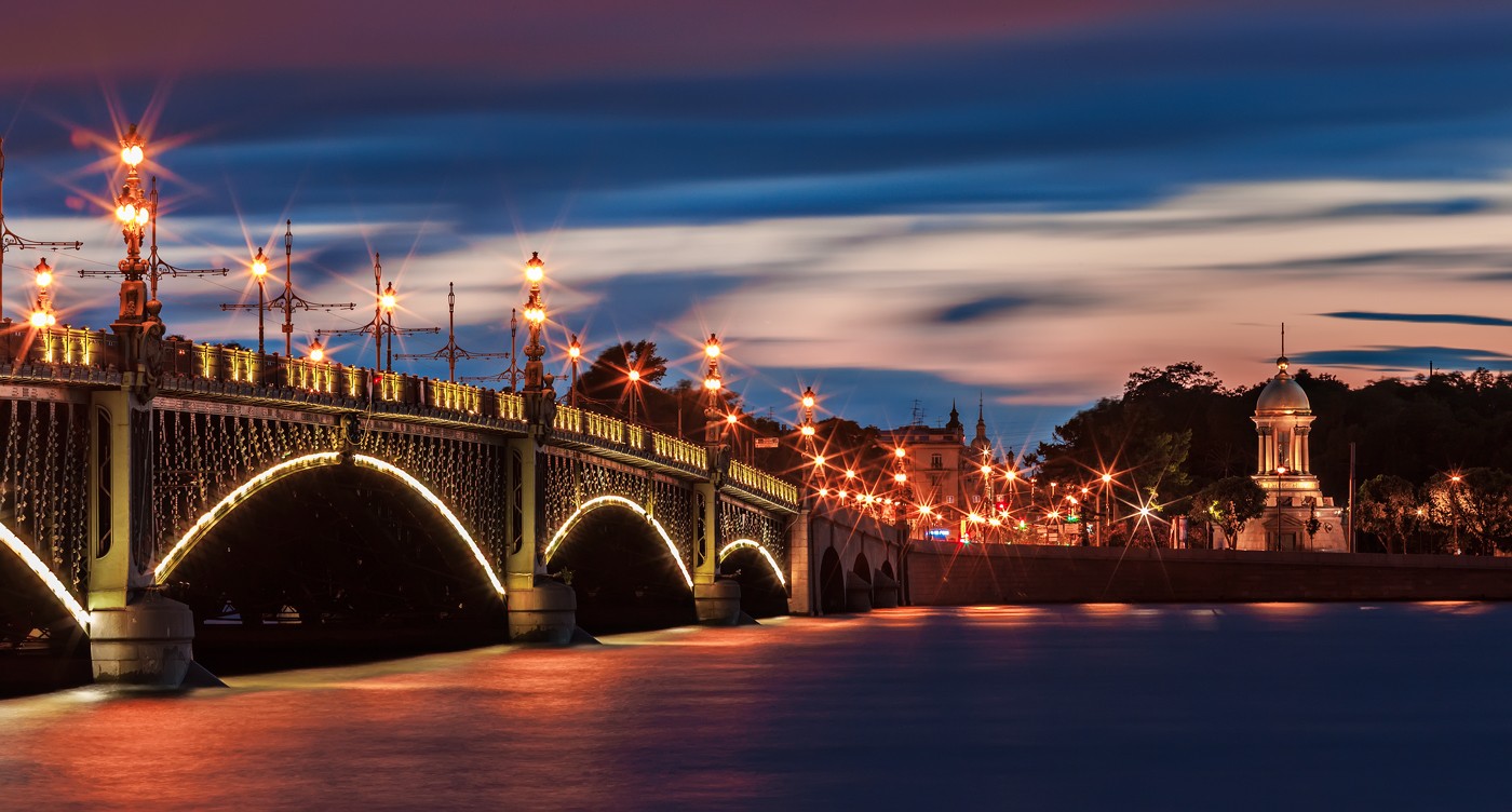 Ice cream and sparkles
