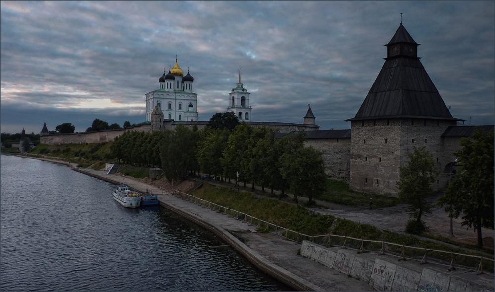 Pskov Abend