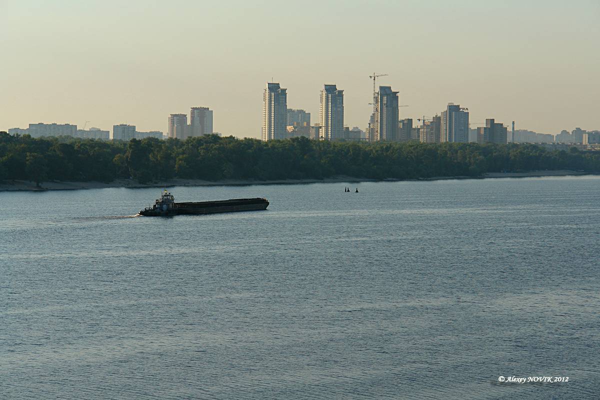Киевские прогулки. Утро на Днепре