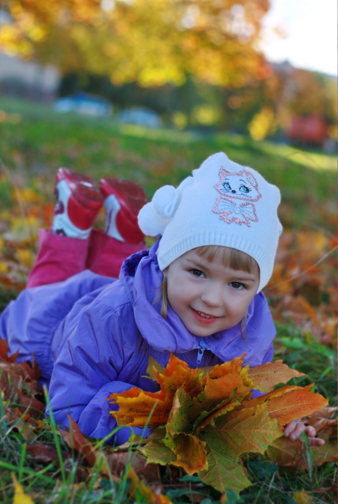 Auf dem Teppich von Blättern