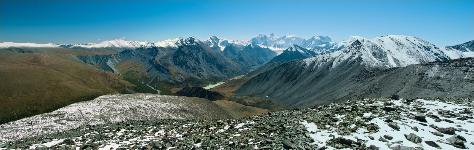 Magnanimous Karatyurek ..