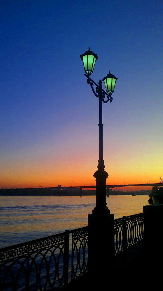 Вечерний Ростов. Набережная.