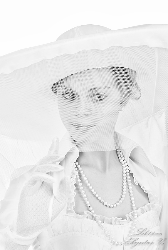 Portrait in High key 61 (Portrait in high key 61)