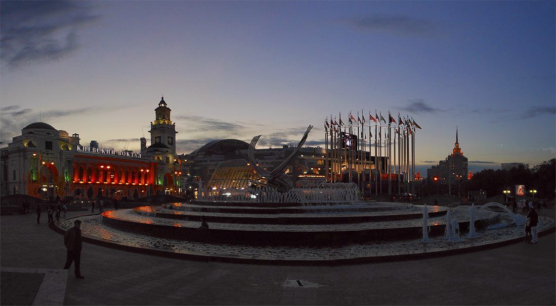 Angesichts der Kiewer Bahnhof