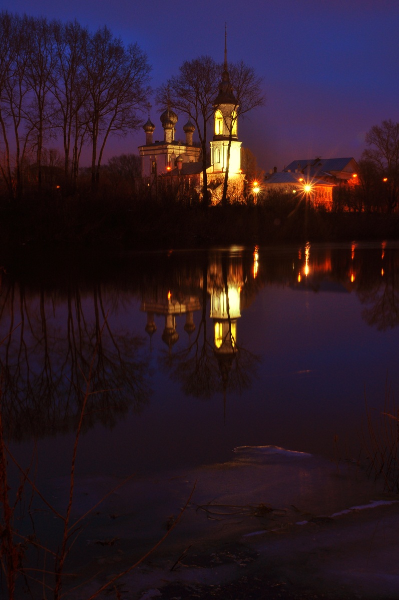 "Das erste Eis auf dem Fluss ..."