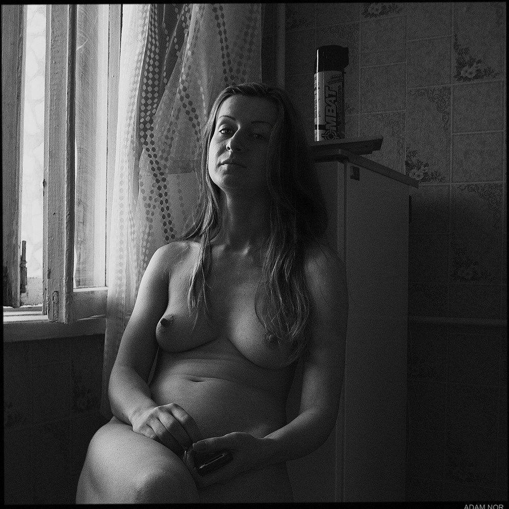 Portrait of Natalia in der Küche