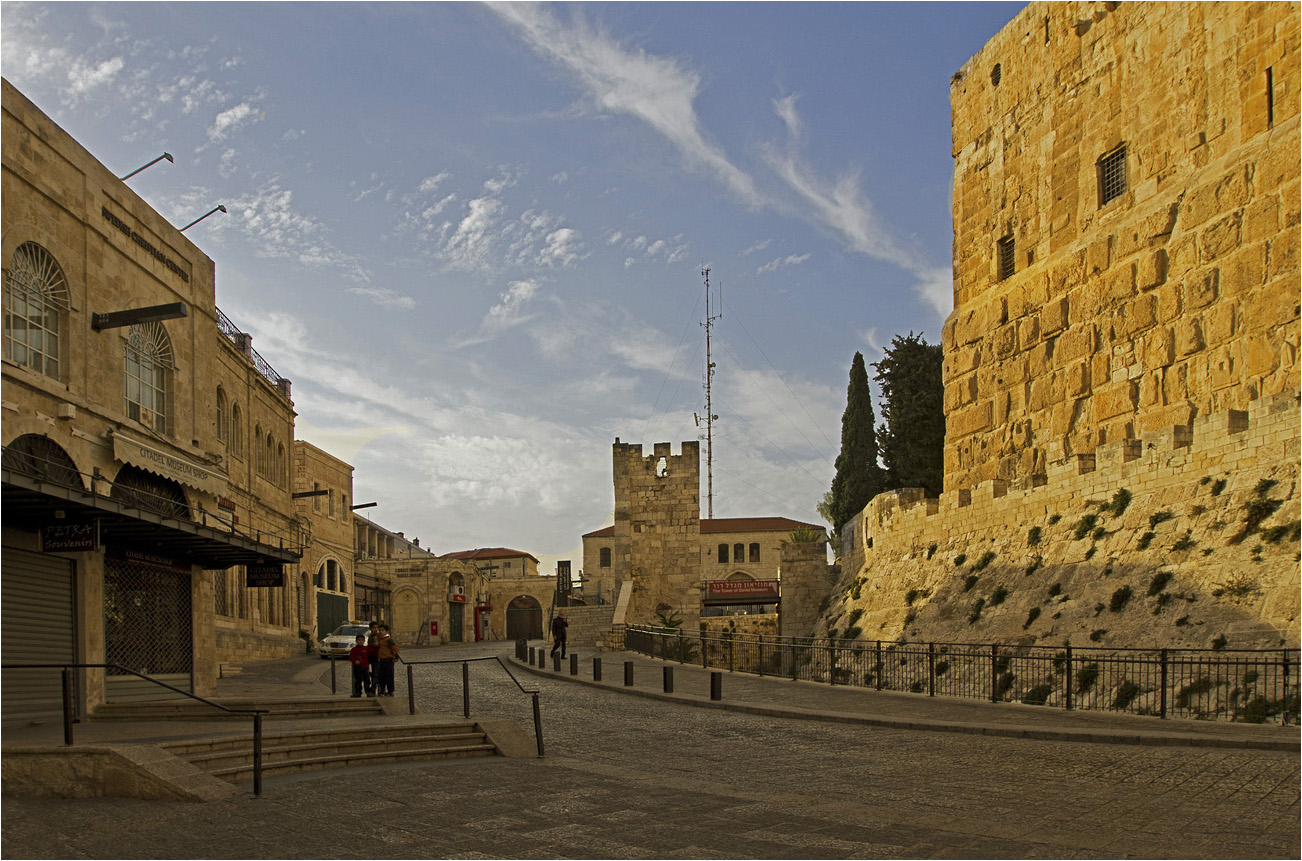 "Goldene" Stadt ....