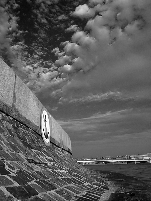 Himmel und der Promenade ... Petersburg ...