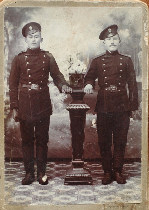 Young Yunkera.Tsarskaya Armee.