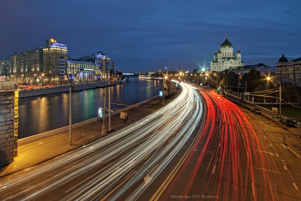 Blick auf die Böschung Prechistenskie