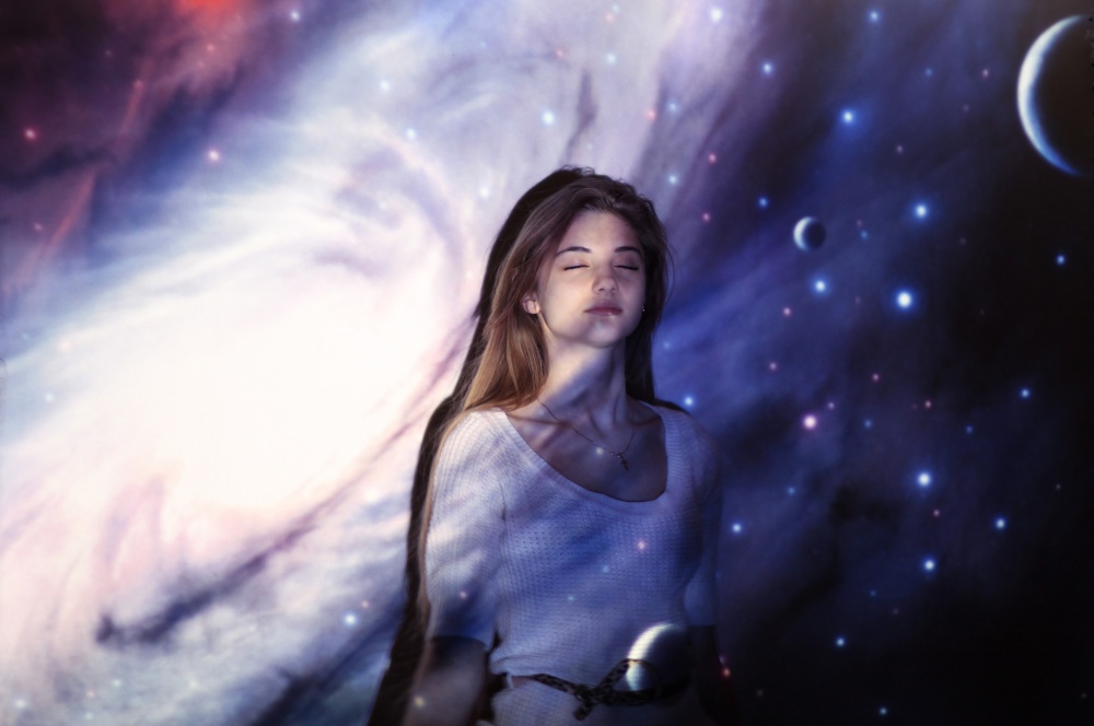 fliegen, fliegen mit mir in der Dunkelheit