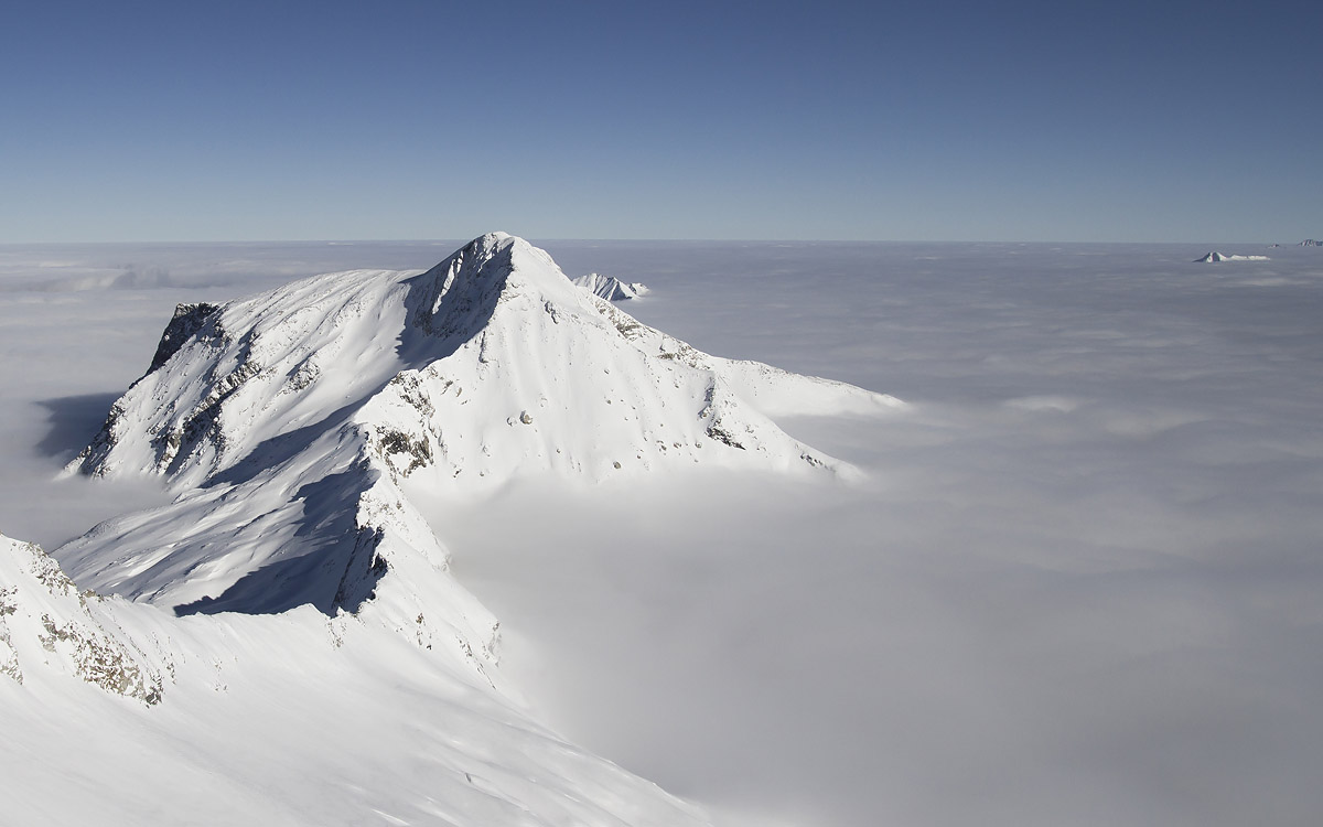 Sinking in den Wolken