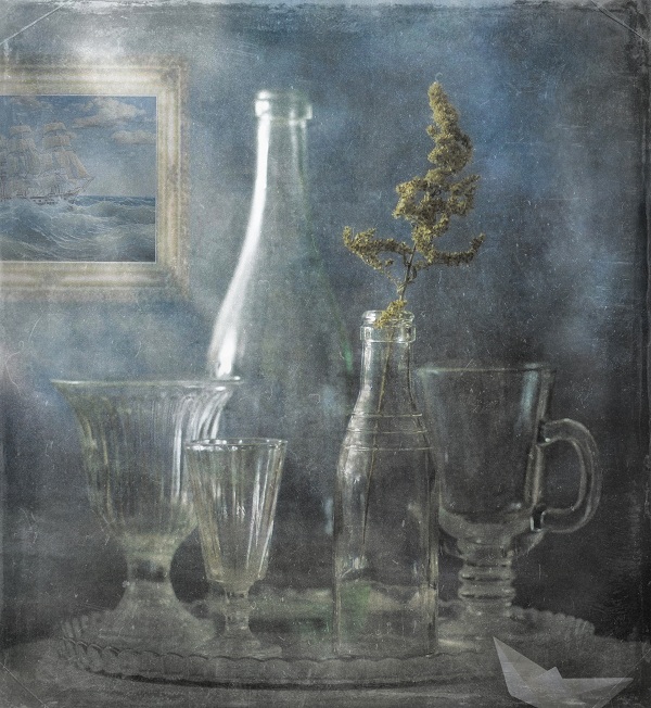 Über einem kleinen Boot ...