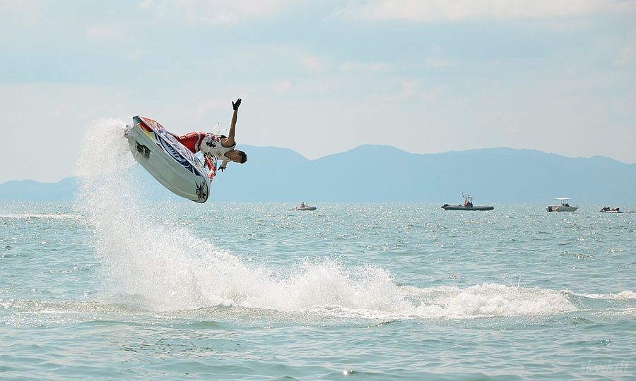 jet ski freestyle