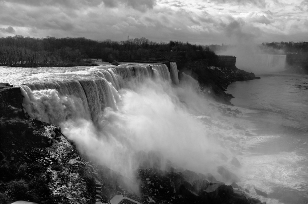 Niagara.