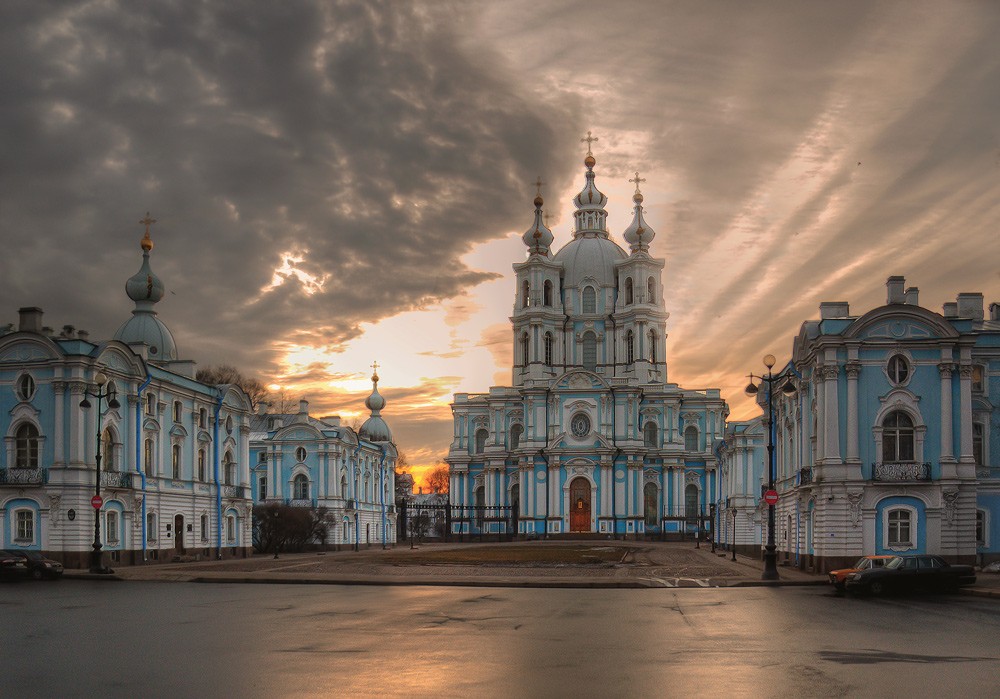 Smolny-Kathedrale. Sonnenaufgang