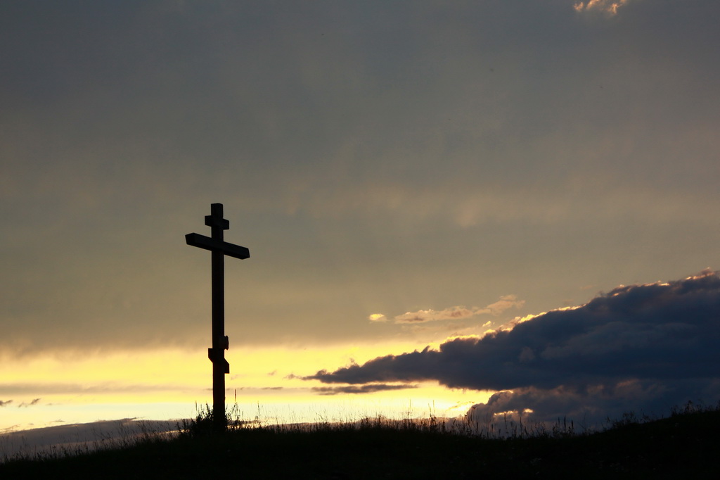 und das Kreuz steht für sich allein ...