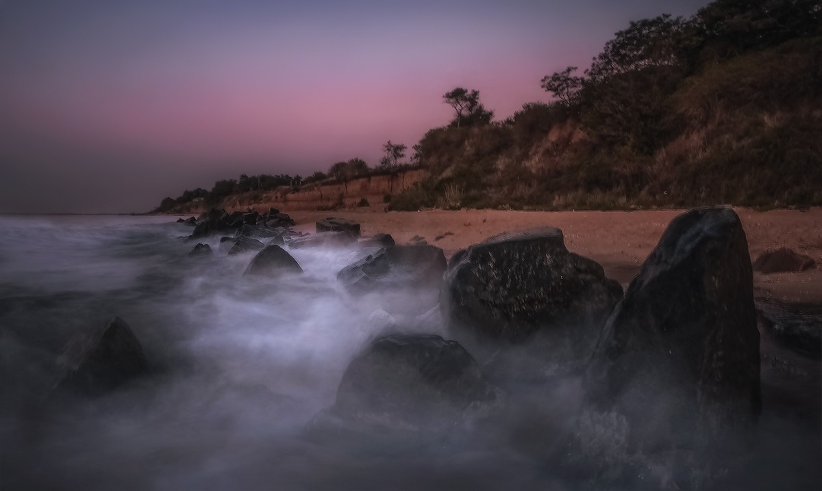 Glamorous Strand Azovskogo.Pered Morgengrauen.