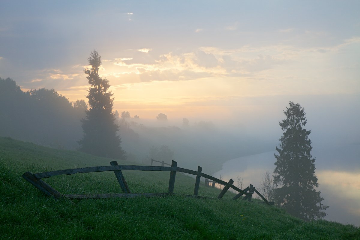 Morgen auf der Wolga in Twer