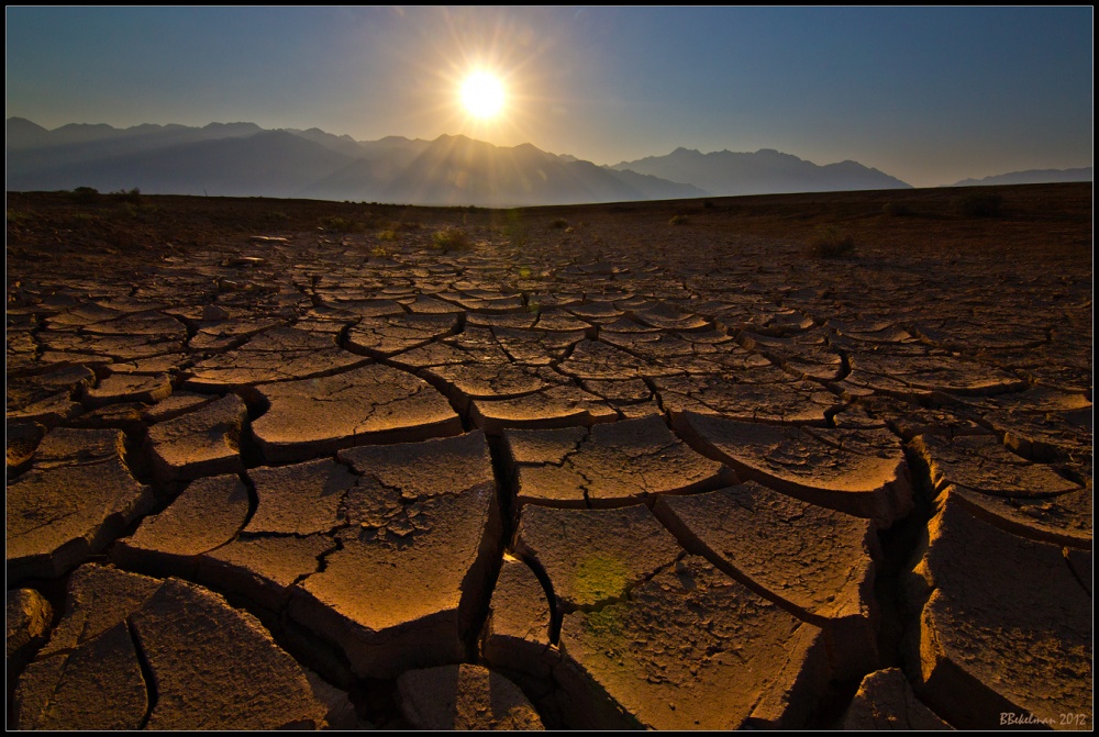 Fluss, der aus dem Osten ...