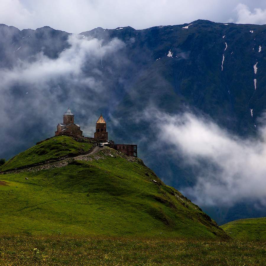 Georgia Kloster Stepentsminda