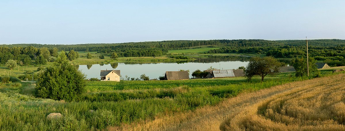 Mit Stapel von Stroh